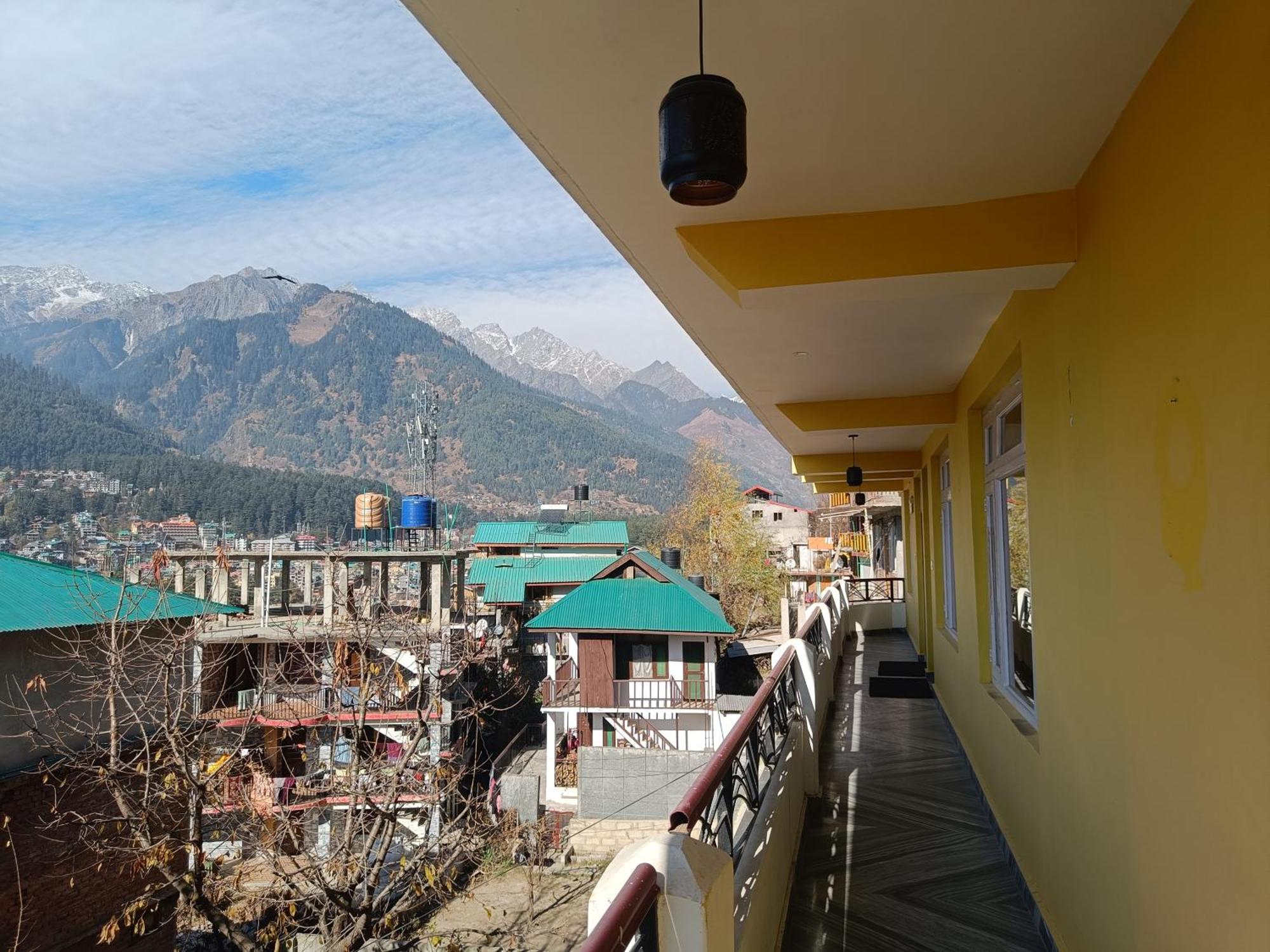 Leela Home - Full Mountain View - No Car Parking Manāli Exterior foto