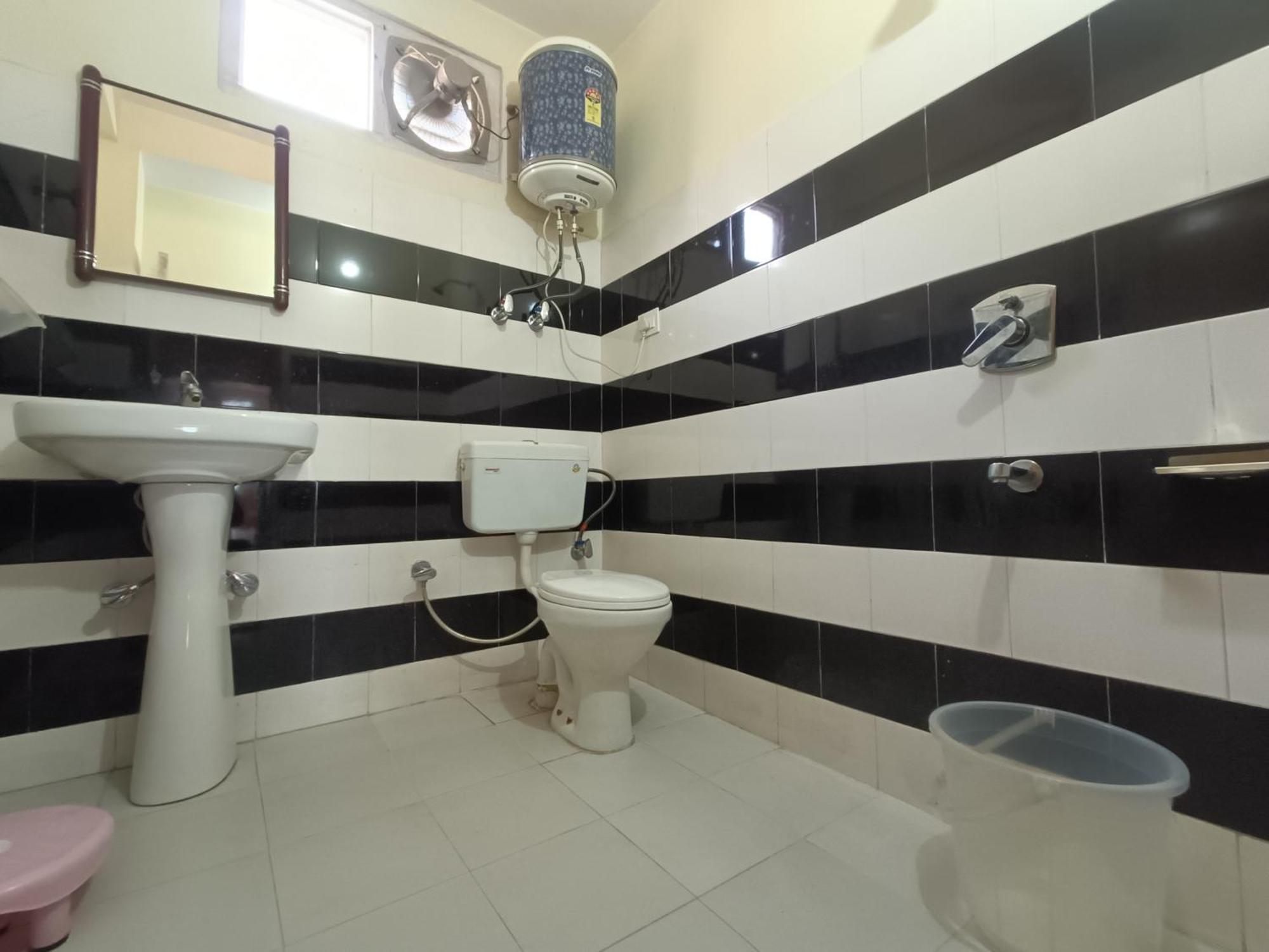 Leela Home - Full Mountain View - No Car Parking Manāli Exterior foto