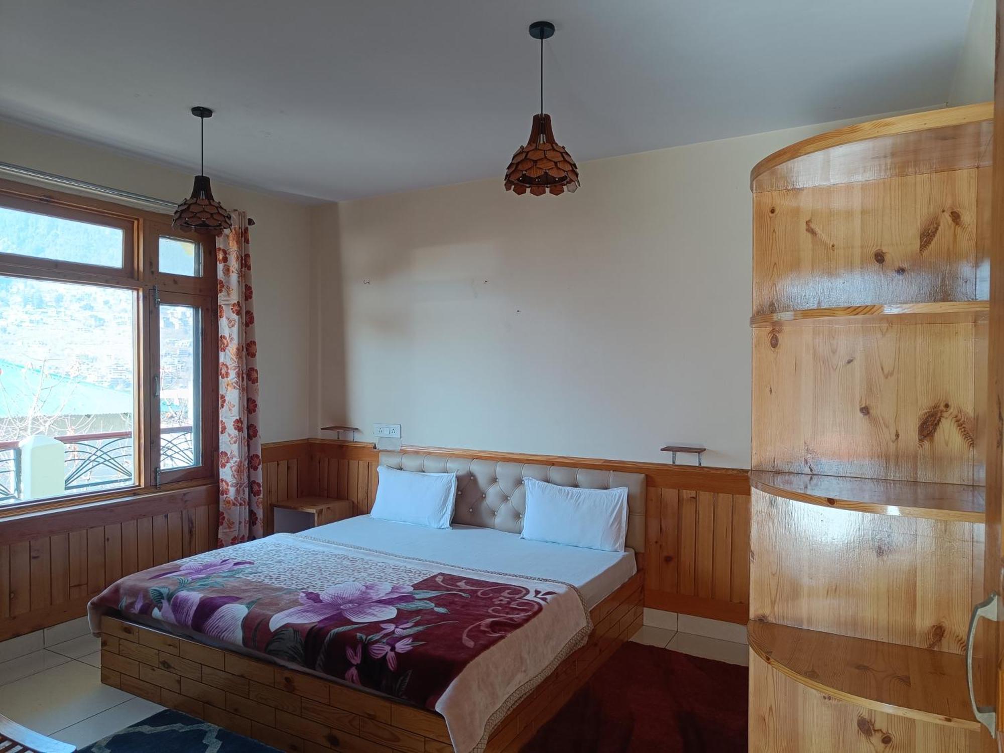 Leela Home - Full Mountain View - No Car Parking Manāli Exterior foto