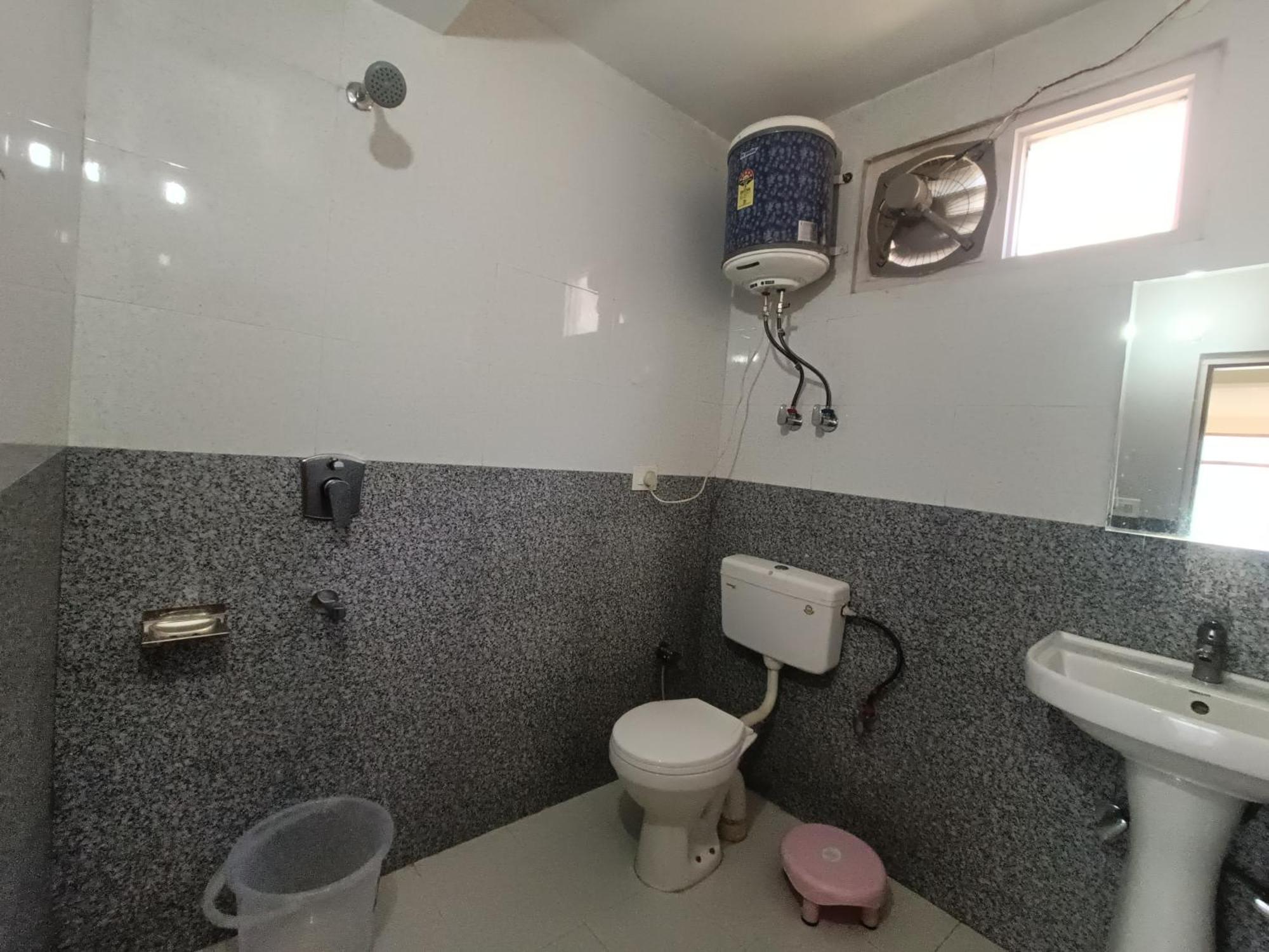 Leela Home - Full Mountain View - No Car Parking Manāli Exterior foto