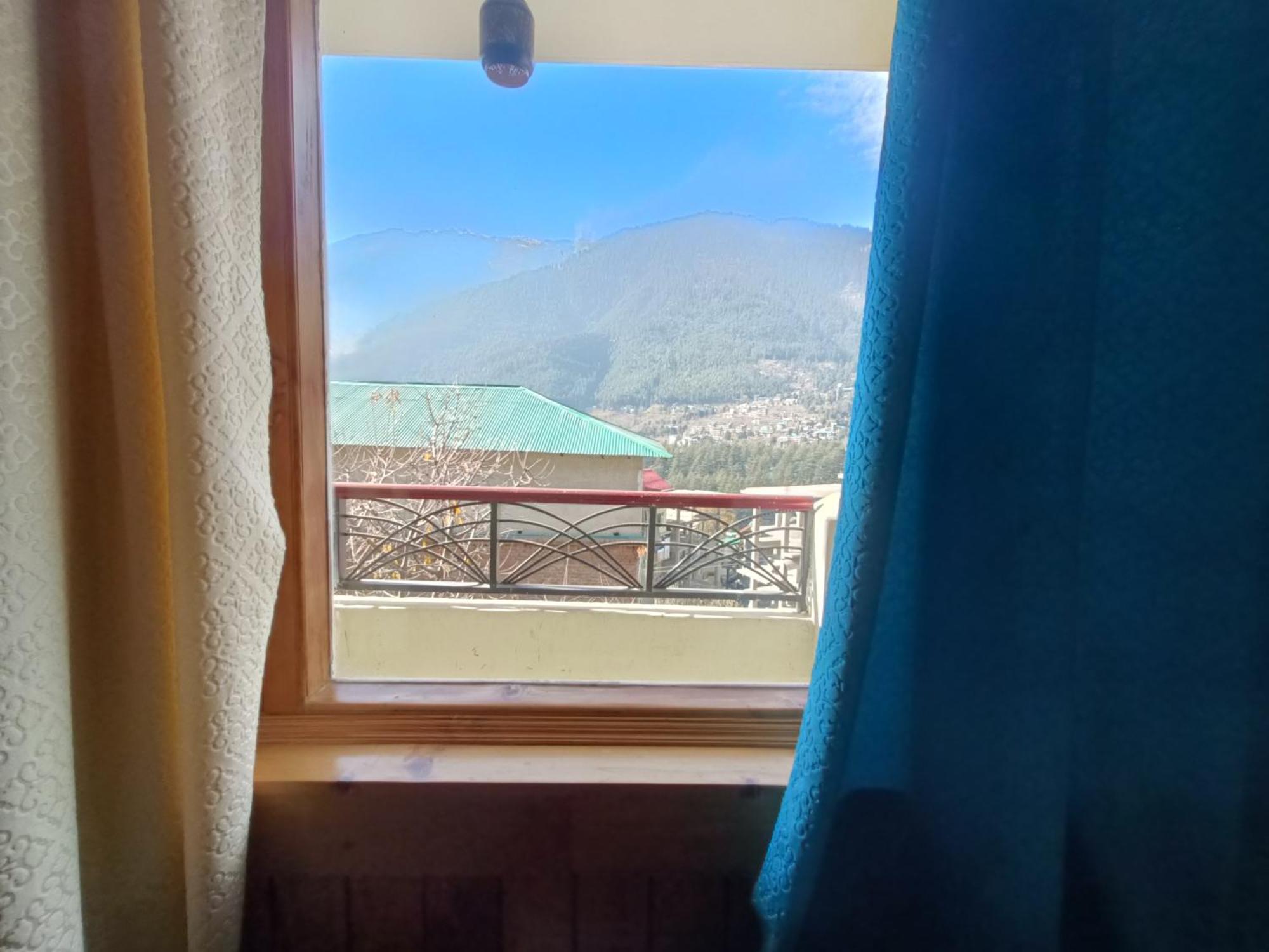 Leela Home - Full Mountain View - No Car Parking Manāli Exterior foto