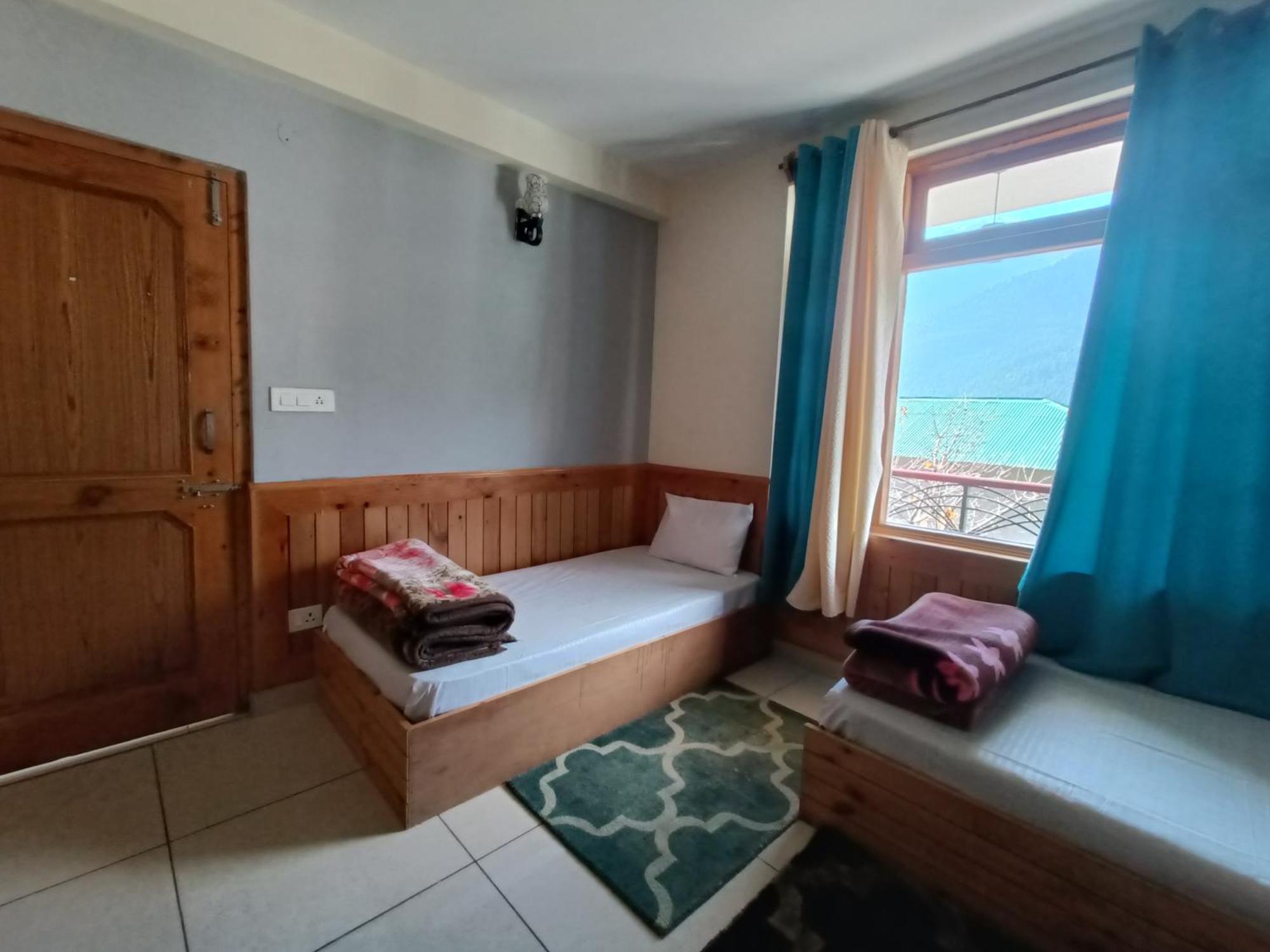 Leela Home - Full Mountain View - No Car Parking Manāli Exterior foto